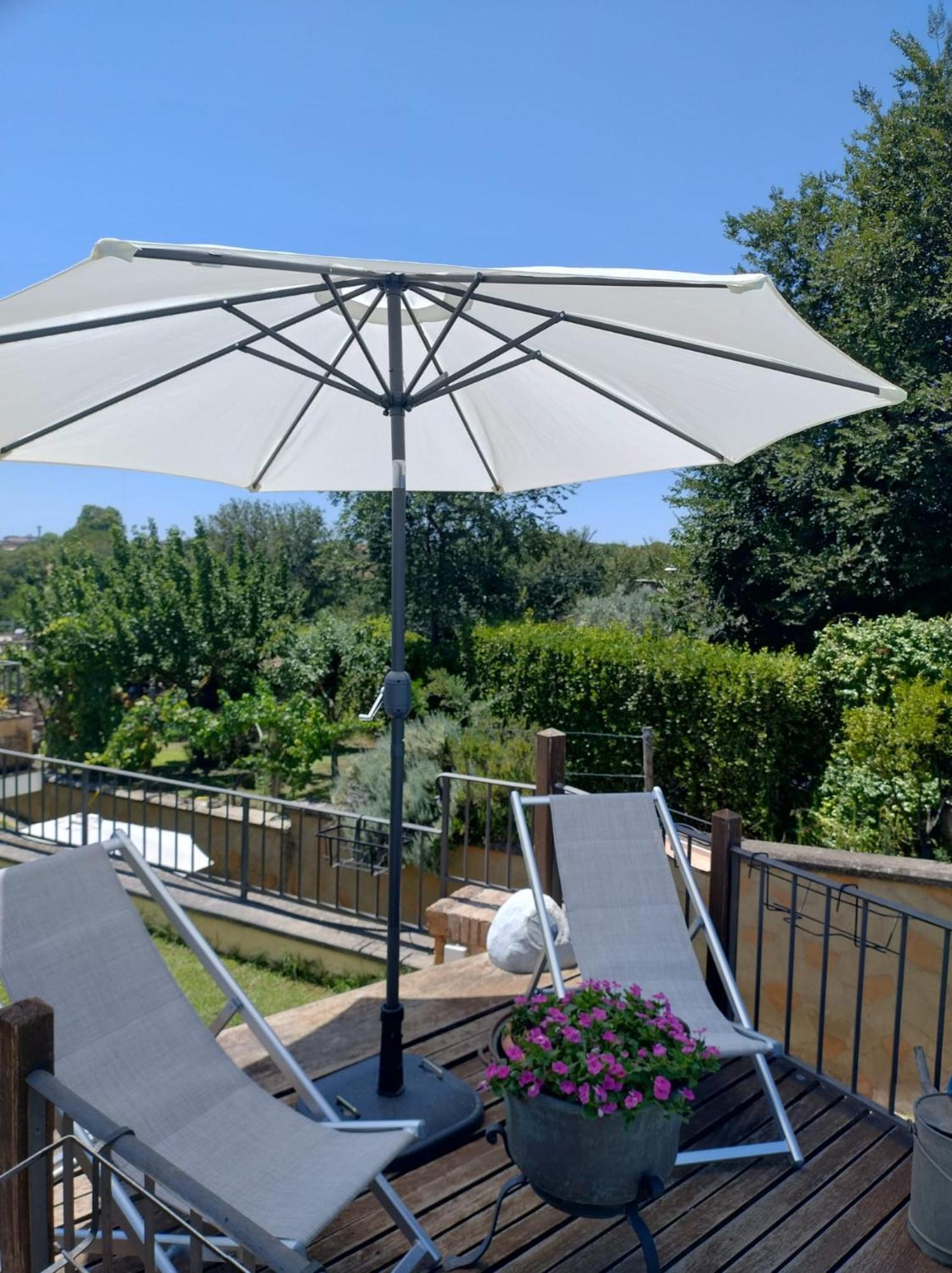 La Valle Dei Casali Con Piscina E Natura A 3*