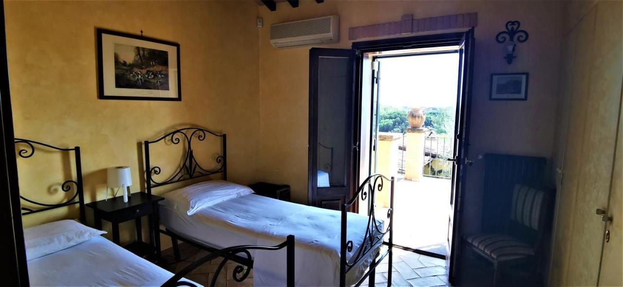 La Valle Dei Casali Con Piscina E Natura A 3* Rome