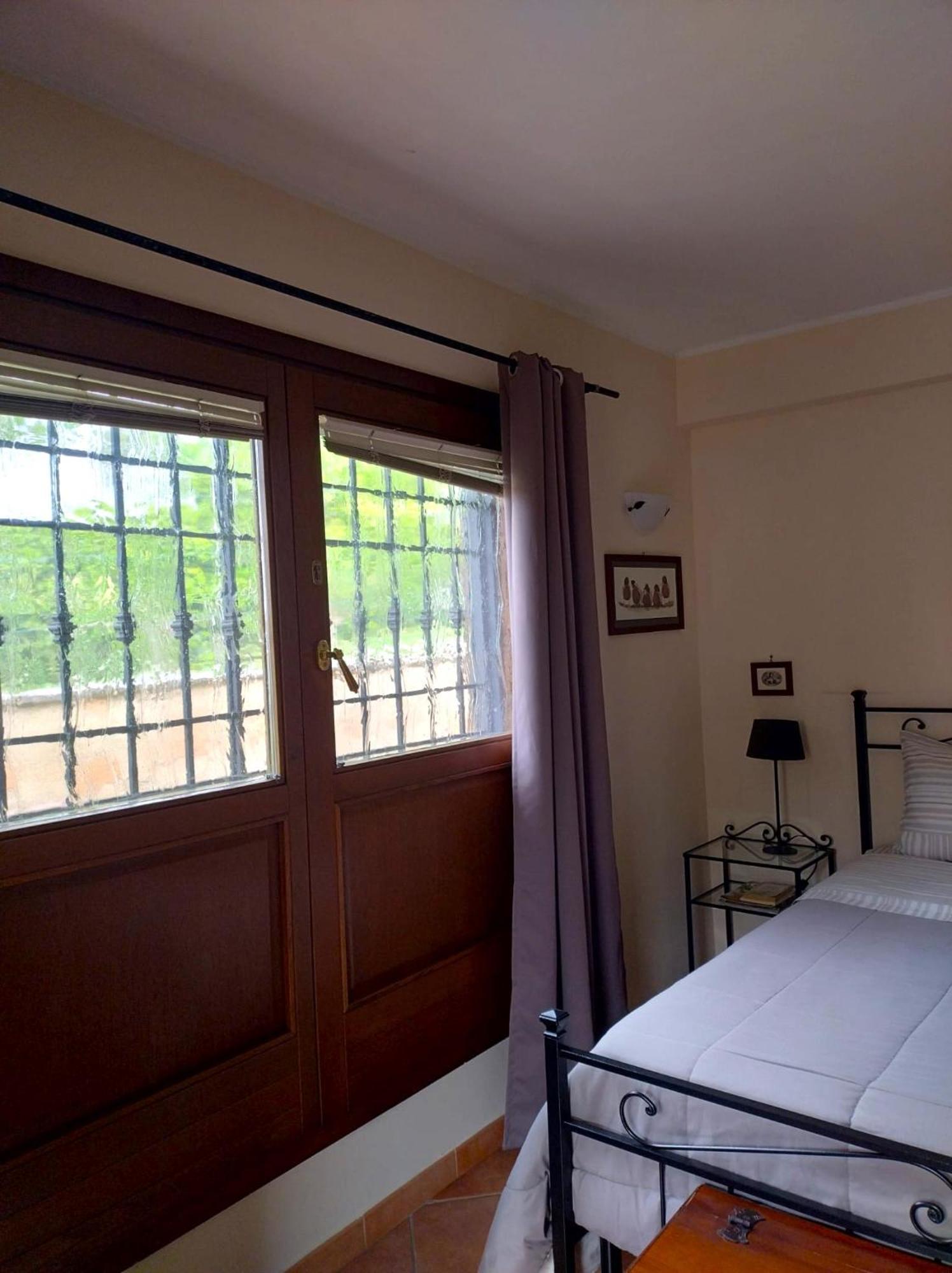 La Valle Dei Casali Con Piscina E Natura A Bed & Breakfast Rome